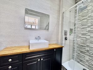 Photo 14- click for photo gallery